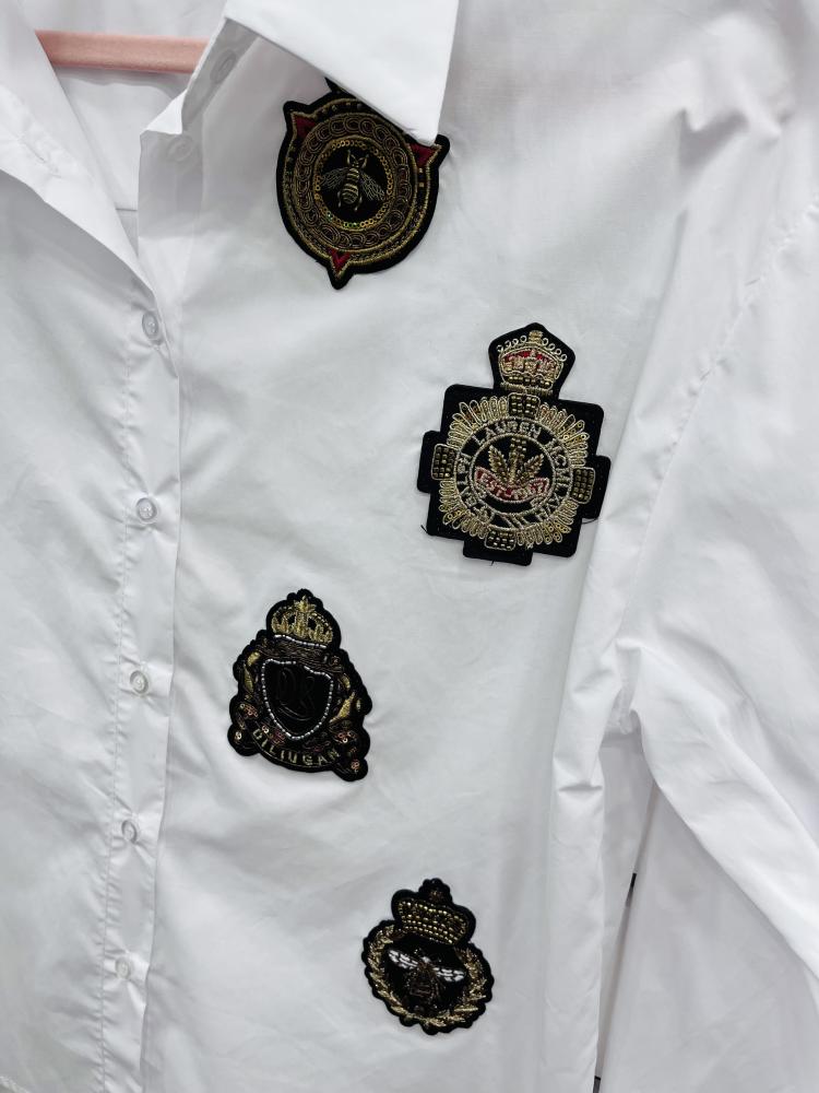 Camicia stemma