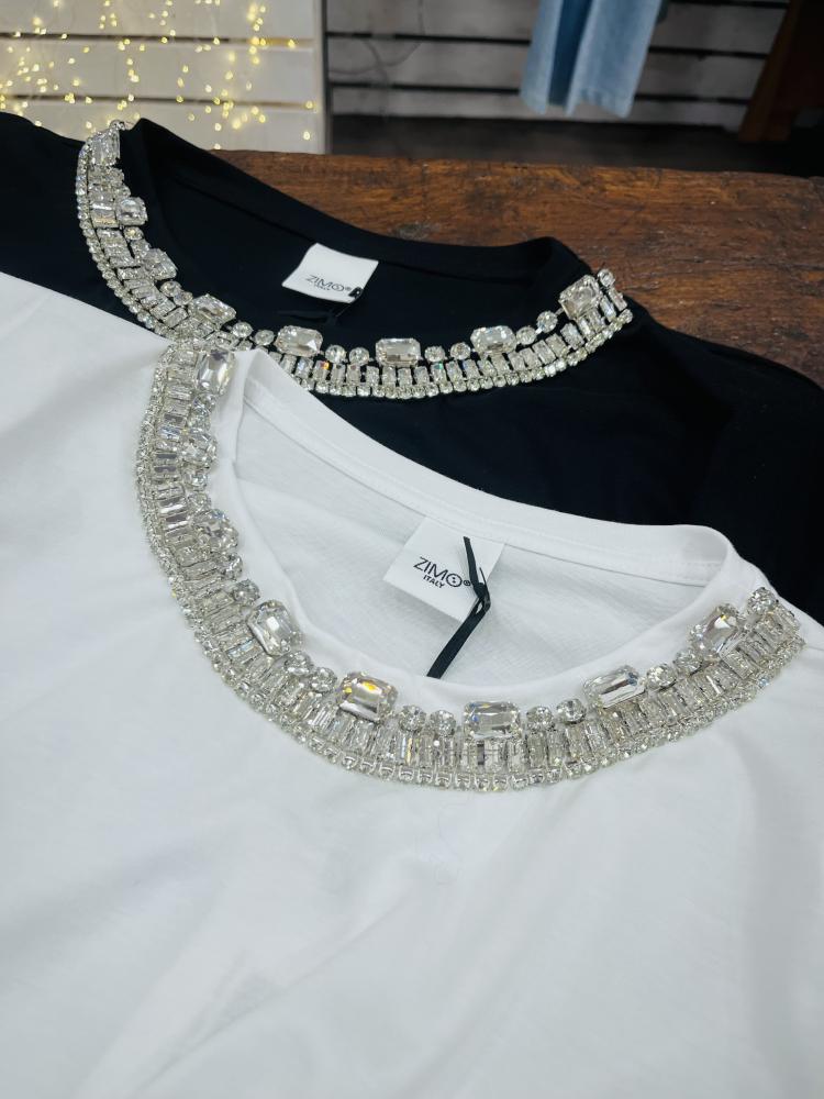 T-shirt collana