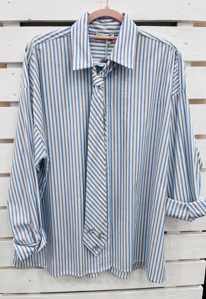Camicia con cravatta