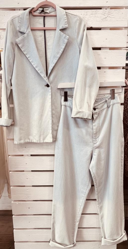 Completo jeans