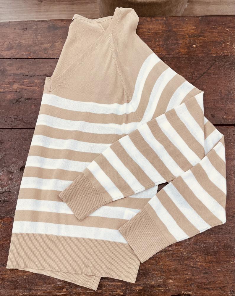 Maglia riga a V