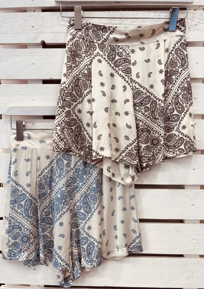 Short bandana